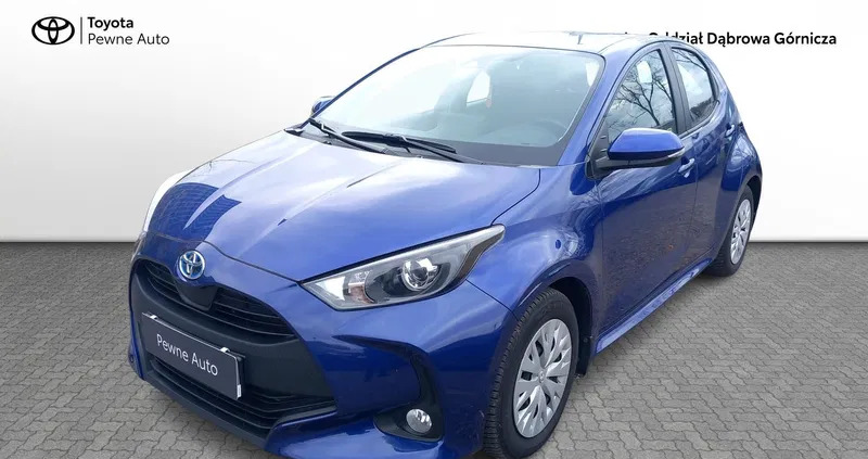 toyota yaris śląskie Toyota Yaris cena 87900 przebieg: 34000, rok produkcji 2022 z Radłów